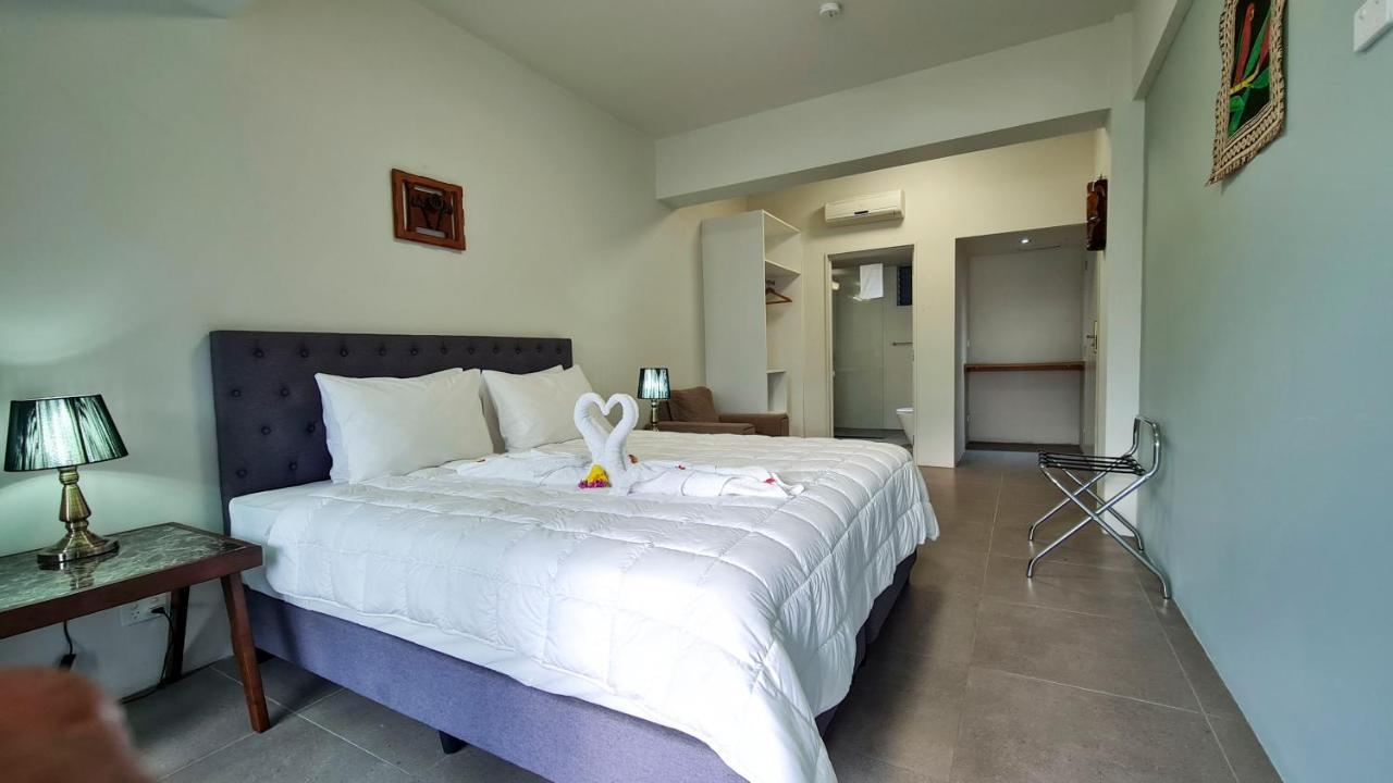 Seafront Apartment Coral Coast Korotogo Room photo